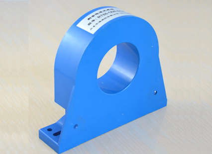 穿心式電流互感器 CTT0550 100–800A 微型 高精度 電流互感器
